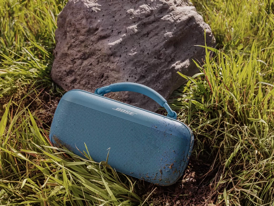 Bose SoundLink Max Dirt and Water Resistance